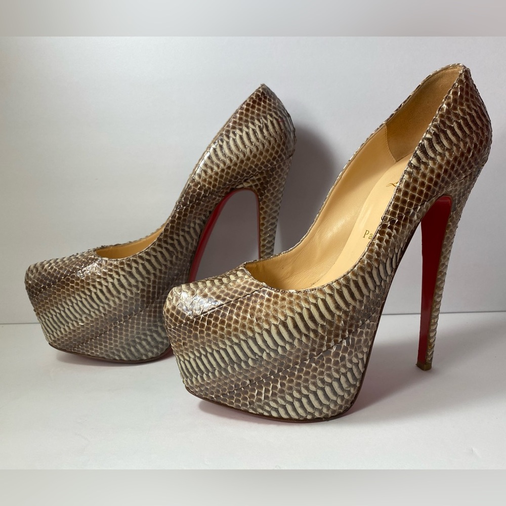 Christian Louboutin Daf daffodil heels pumps snake 39 8.5 - Picture 3 of 10